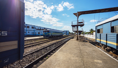 Obraz premium Trains in Cuba