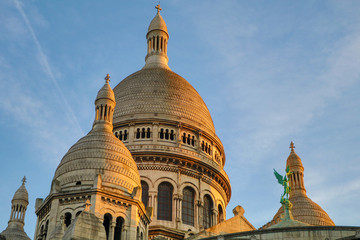 Pedestrian view on the Sacré Coeur