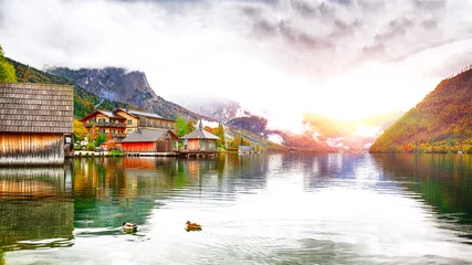 Tuinposter Idyllic autumn scene in Grundlsee lake in Alps mountains, Austria © pilat666