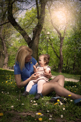 Fototapeta premium Sunny day with family.