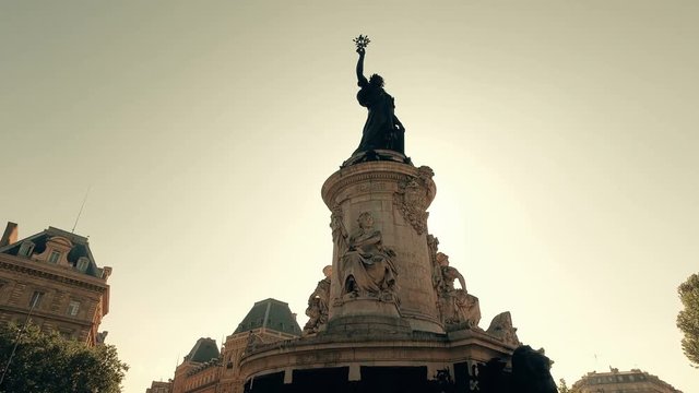 Statue at Place de la Rrpublique at sunrise, steadicam Hyper lapse in Paris