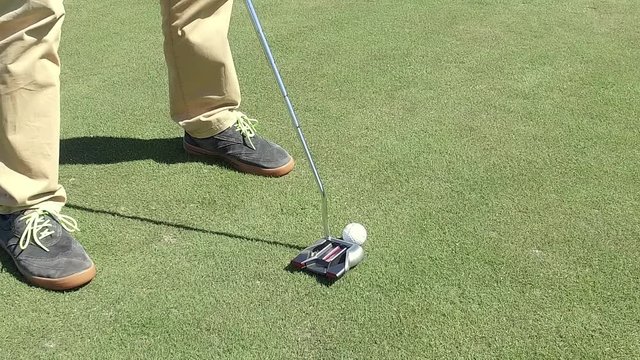 Slow Motion Golf strike