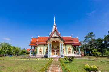 The temple is the largest reclining Buddha in Thailand at Chanthabur