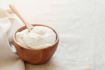 homemade organic coconut greek yogurt for gut health, leaky gut, keto, ketogenic, low carb diet, sugar free, dairy free and  gluten free, healthy plant based vegan food