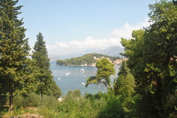 Fototapeta na wymiar View of the island city