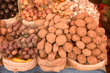 Pommes de terre au marché d'Arequipa au Pérou