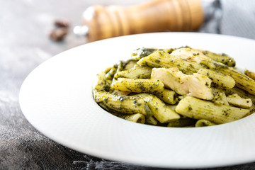 Penne with Chicken and Pesto Sauce