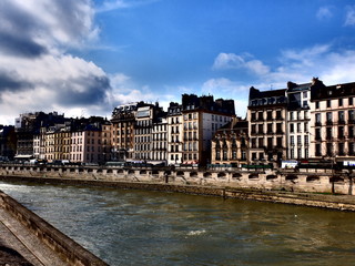 Fototapeta na wymiar Pont de Paris