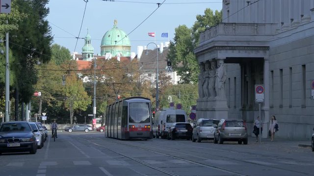 Tram passing by the Austrian Parliament