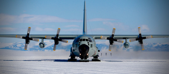 Antarctica Skiway, LC-130 © Mike