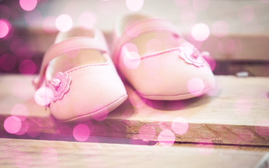 Obraz na płótnie Canvas Baby girl pink shoes 