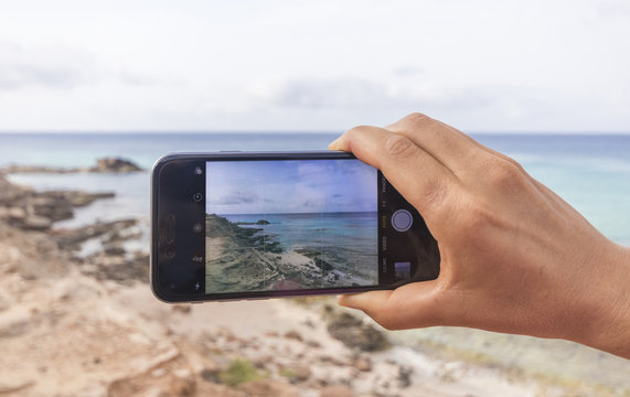 Photo to a sea landscape taken by smartphone
