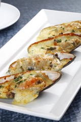 baked mussel