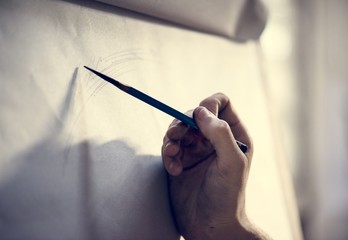 People drawing portrait