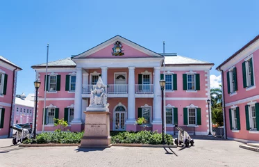 Foto op Plexiglas Nassau Government Building © dbvirago