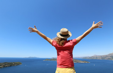 young traveling woman