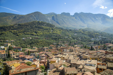 Fototapeta na wymiar View on the small Italy town Malcesine
