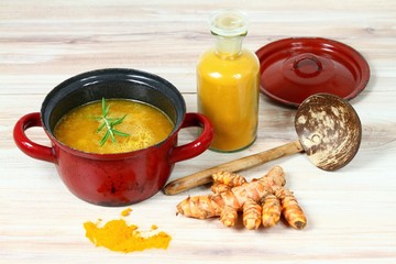 Healthy curcuma soup, its powder & root 