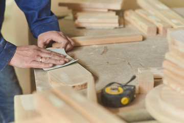 wood carpenter workman