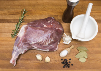 Wildschwein Keule 02 - 01