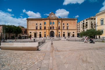 Fototapeta na wymiar Matera, piazza Vittorio Veneto