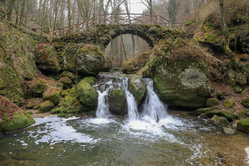 Fototapeta na wymiar Waterfall in Luxemburg