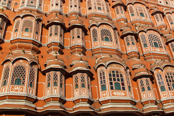 Fototapeta na wymiar Facade of Palace of Winds in Jaipur, India 