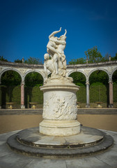 Fototapeta na wymiar Versailles, France - 04 22 2018: Château de Versailles et son parc, ses bosquets et bassins. Bosquet de la Colonnade
