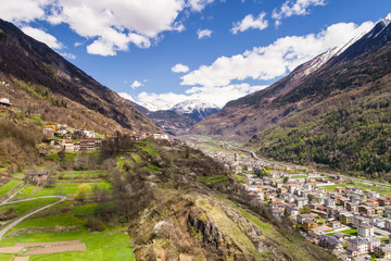 Fototapeta na wymiar Valle of Valtellina, panoramic view. Village of Grosio, Grossotto and Sondalo