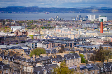 Fototapeta na wymiar Stunning views over the city of Edinburgh, Scotland