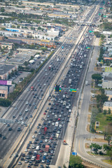 Naklejka premium Aerial view of Miami interstate I-95 from airplane window