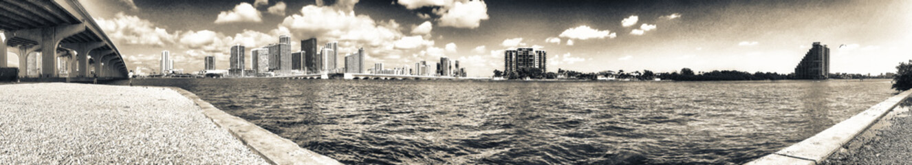 Panoramic view of Miami from Jungle Island