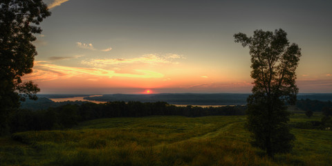 Sunset view of the Ohio River in Kentucky