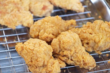 Fried chicken is delicious in street food