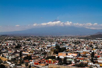 Fototapeta na wymiar Volcano Popocatepetl, Puebla, Mexico