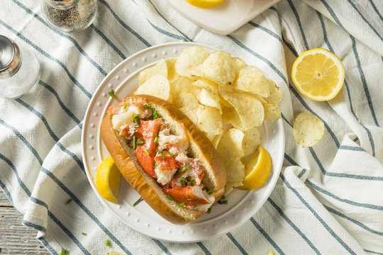 Homemade New England Lobster Rolls