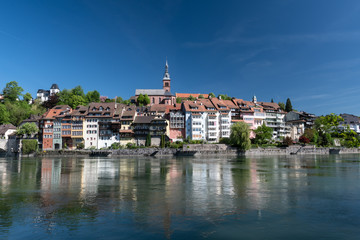 Fototapeta na wymiar Stadt Laufenburg in der Schweiz am Rhein