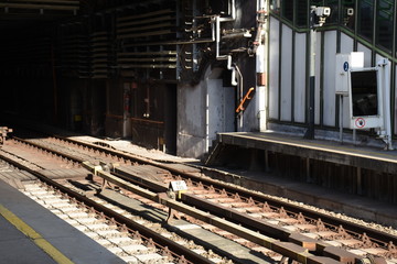 Bilder und Videos suchen: betonschwellen