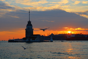 Maiden's Tower at sunset