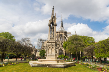 Fototapeta na wymiar Notre-Dame Cathedral in Paris, France