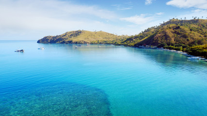 Obraz premium Beautiful turquoise water with Flores island