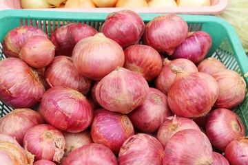 shallots for cooking at market