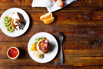 traditional Russian cheese pancakes