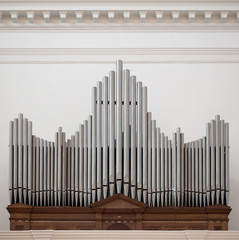 Organ above the entrance of a church.