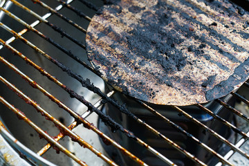 Dreckiger Grillrost