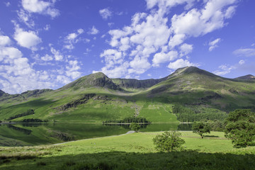 Fototapeta na wymiar Lake District landscape in spring