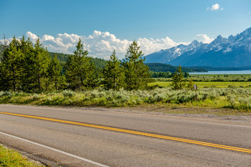 Naklejka premium Highway in Grand Teton National Park