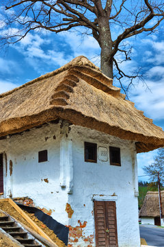 Historische Kellergasse in Heiligenbrunn