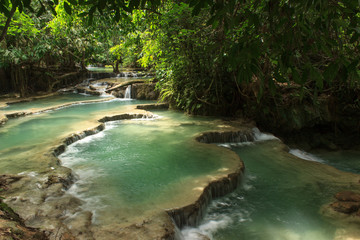 Obraz premium Kuang si wasserfall bei Luang Prabang, Laos