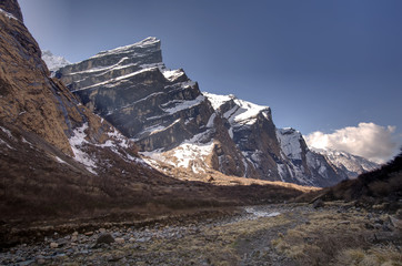 Obraz premium Valley on the vay to Annapurna base camp, Nepal